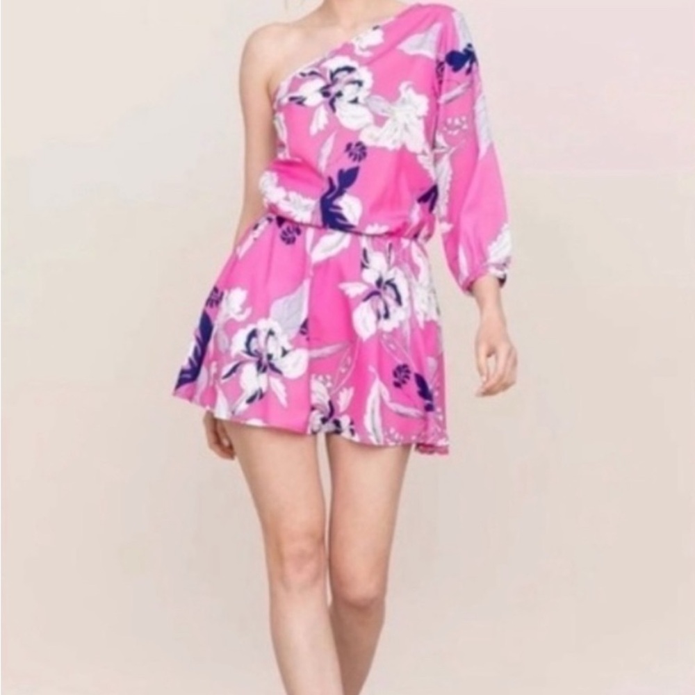 NWT Yumi Kim Pink and White One Shoulder Floral Mini Dress